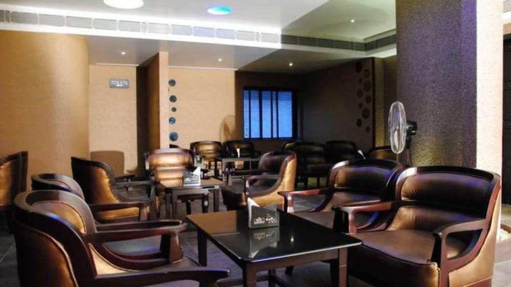 Vishwaratna Hotel Guwahati Ngoại thất bức ảnh