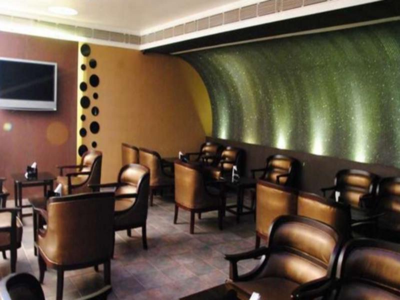 Vishwaratna Hotel Guwahati Ngoại thất bức ảnh