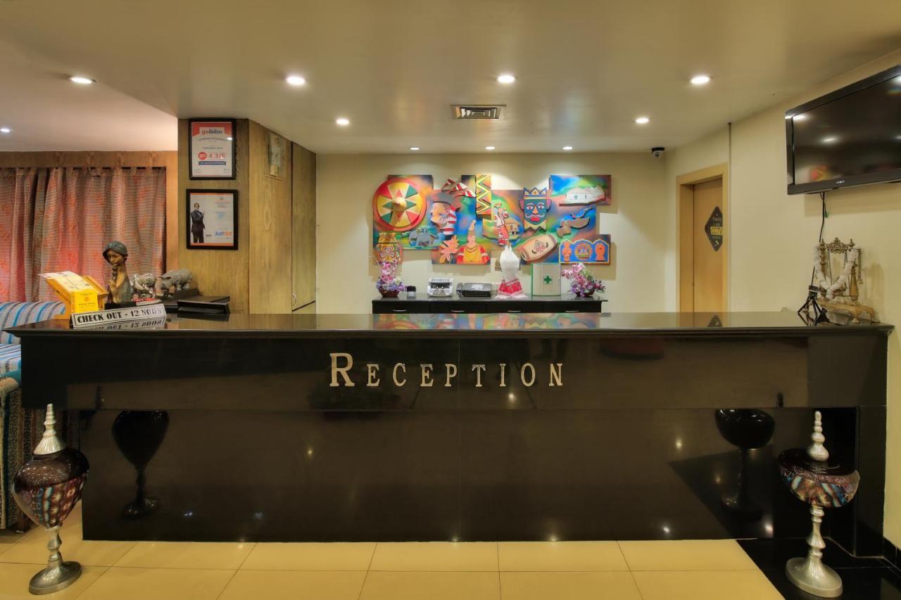 Vishwaratna Hotel Guwahati Ngoại thất bức ảnh
